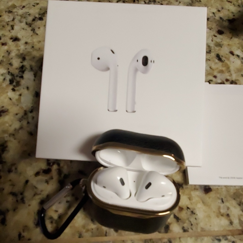 Apple airpods